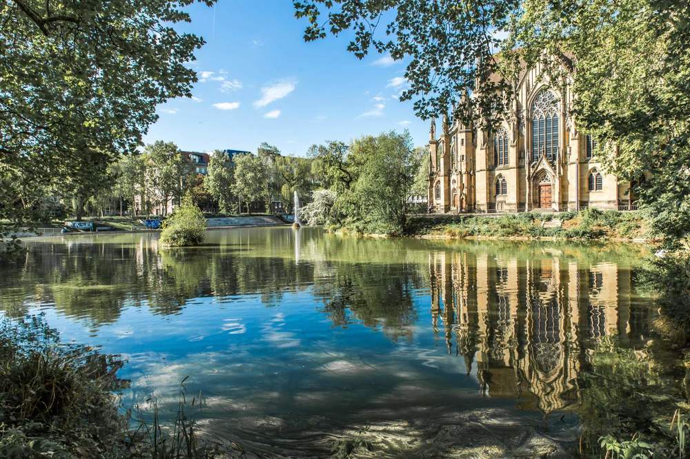 Photograph by Elena Gebert