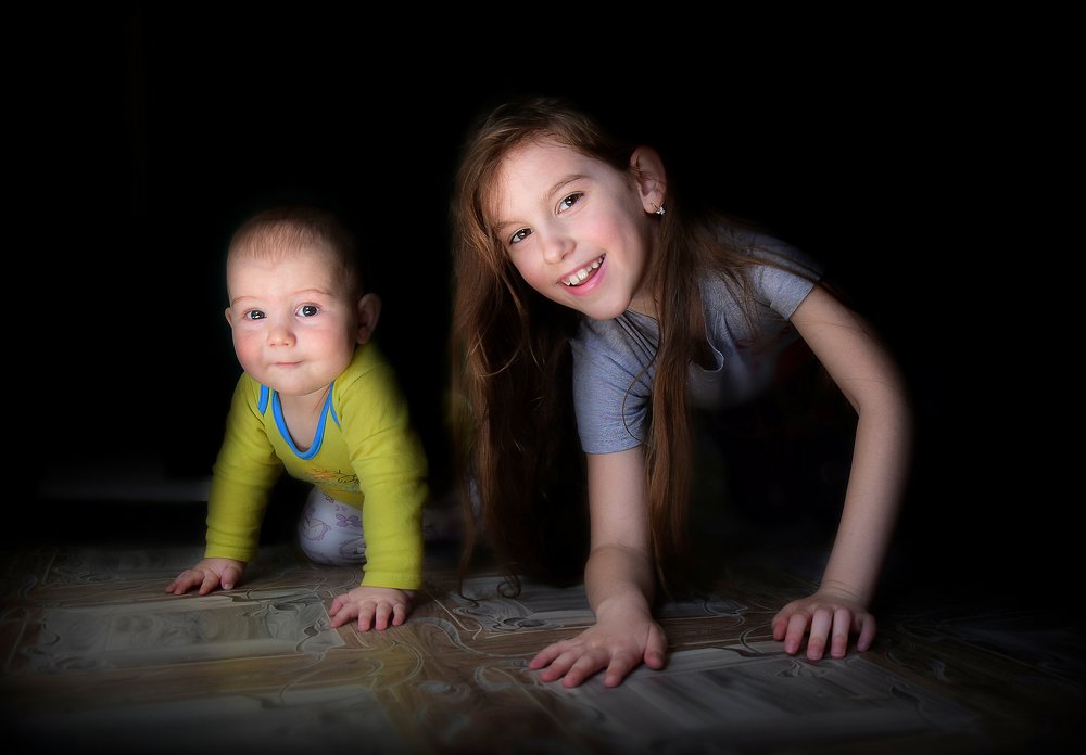 Брат и сестра