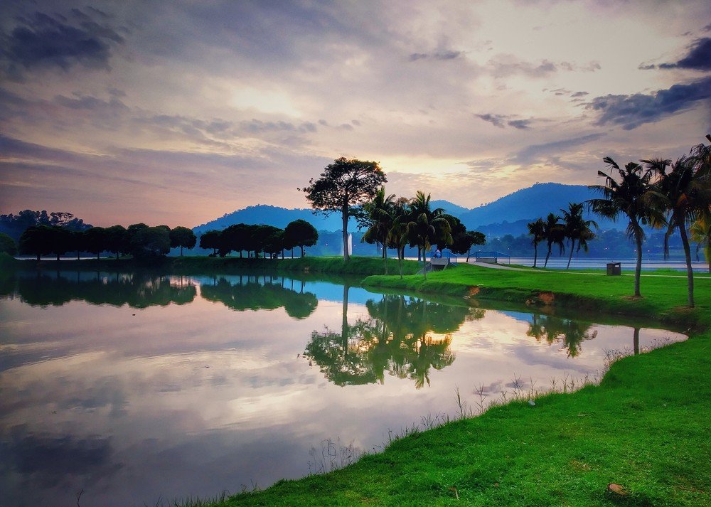 By the Sunset at Kepong Metropolitan Park