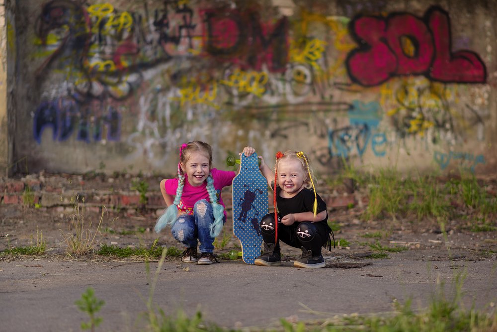 Ника и Вика