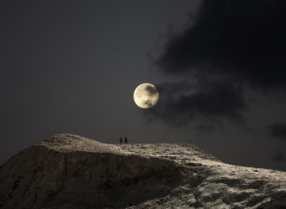 Photograph by Leonid Lan