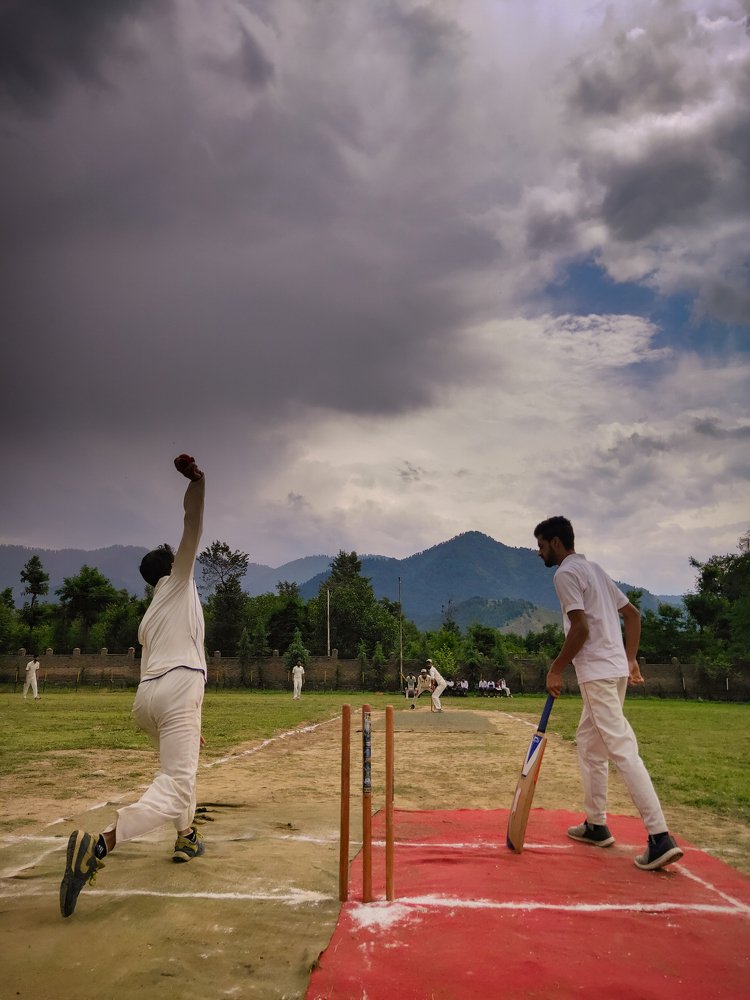 Cricket in Kashmir