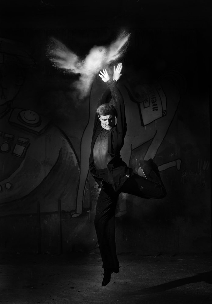 Фотография автора Денис Сухинин