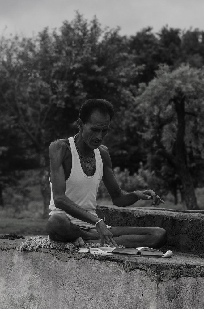 Reading the Bhagvat Geeta !