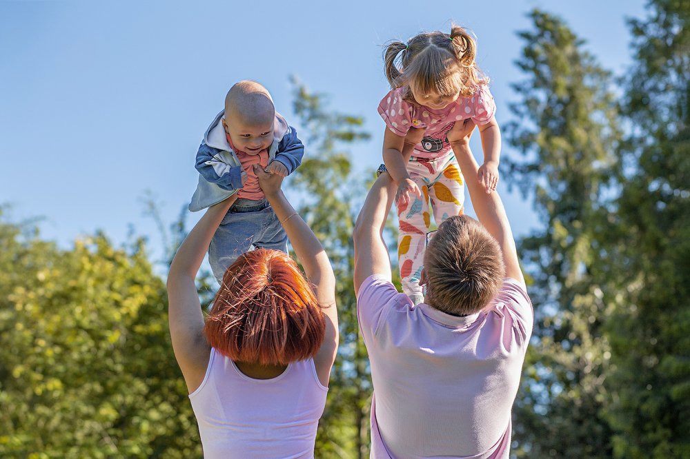 Брат и сесетра