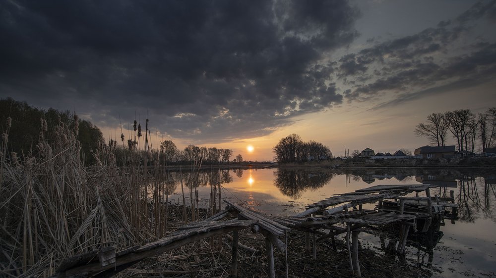 Рассвет на Чёрном озере