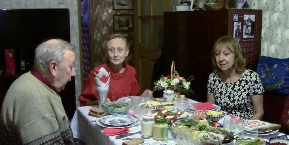 День рождения старшей сестры.