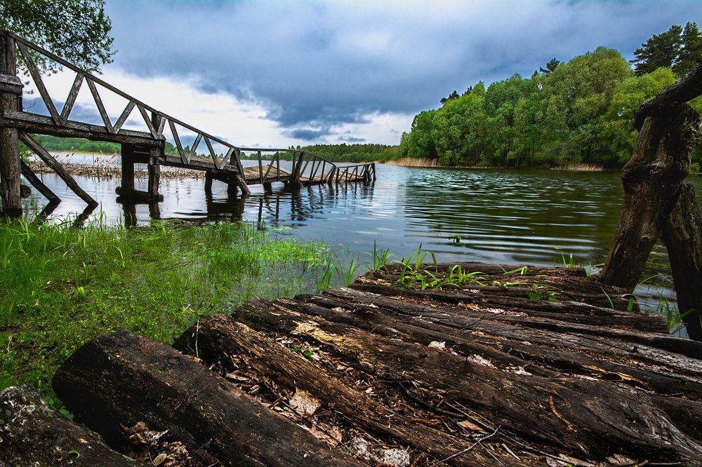 Кажется дождь начинается...