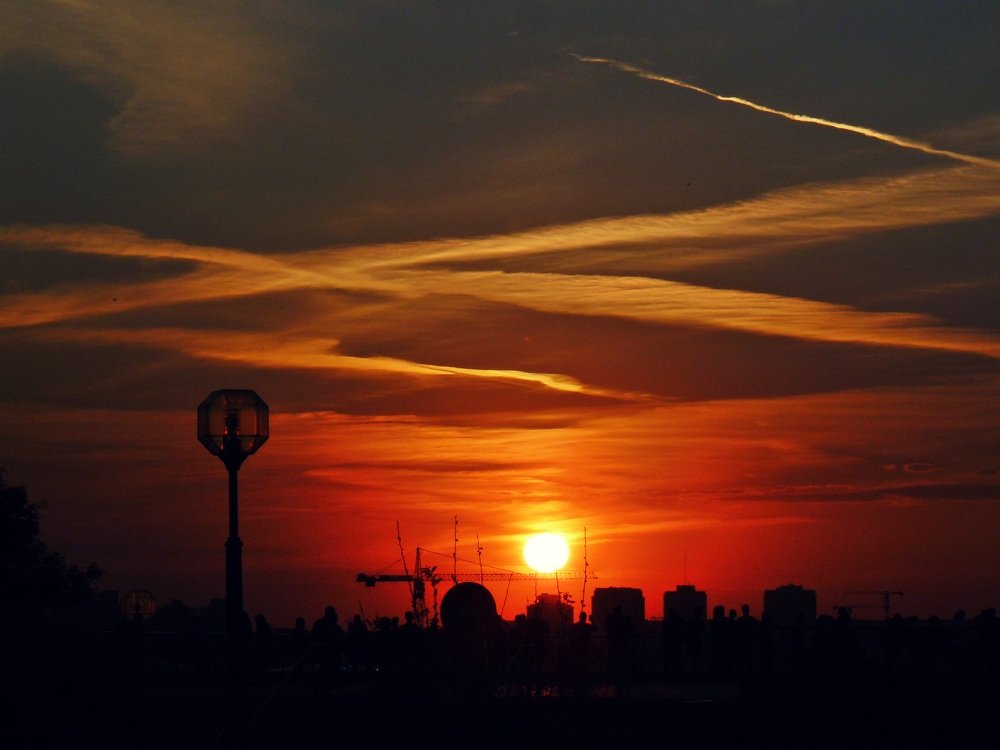 Над Москвой