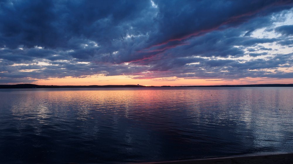 закат над минским морем