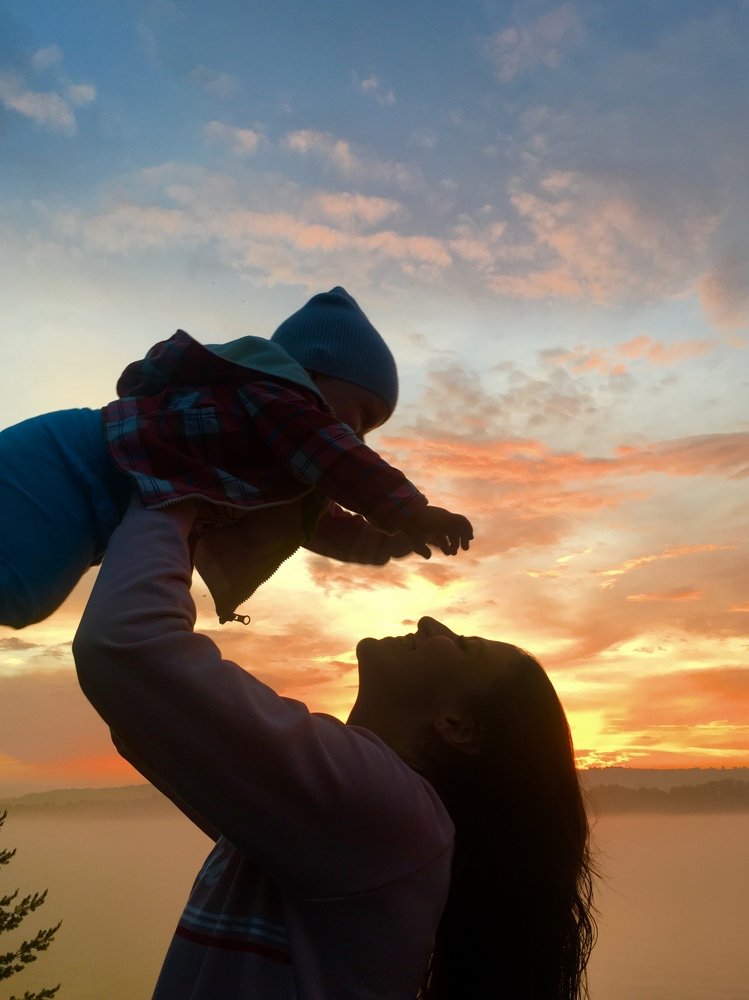 Теплое фото на теплом закате