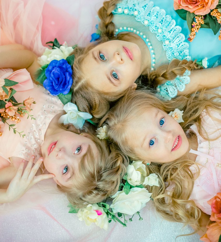 Акварельные девчушки