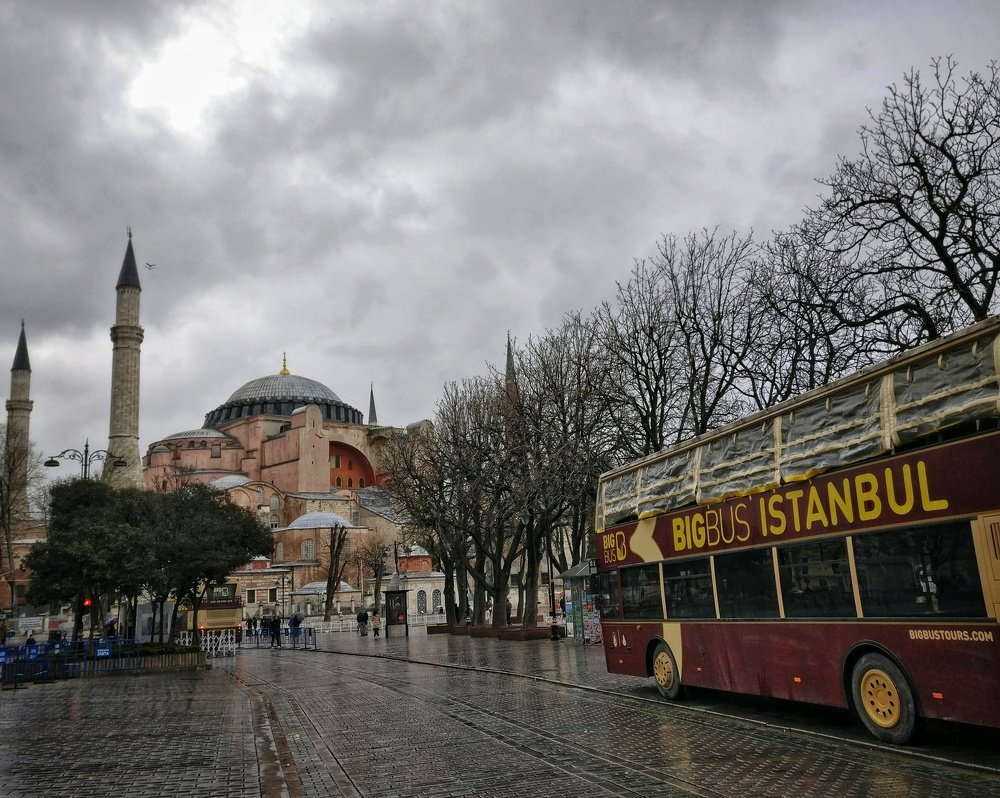 A gloomy morning in Istanbul