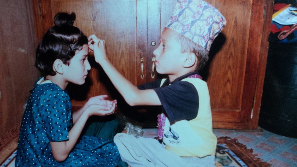 Twins who cant twin up