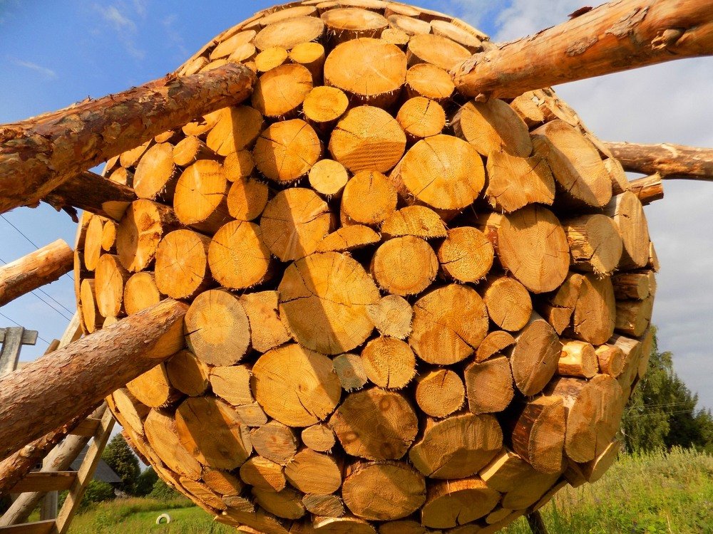 Деревянный шар