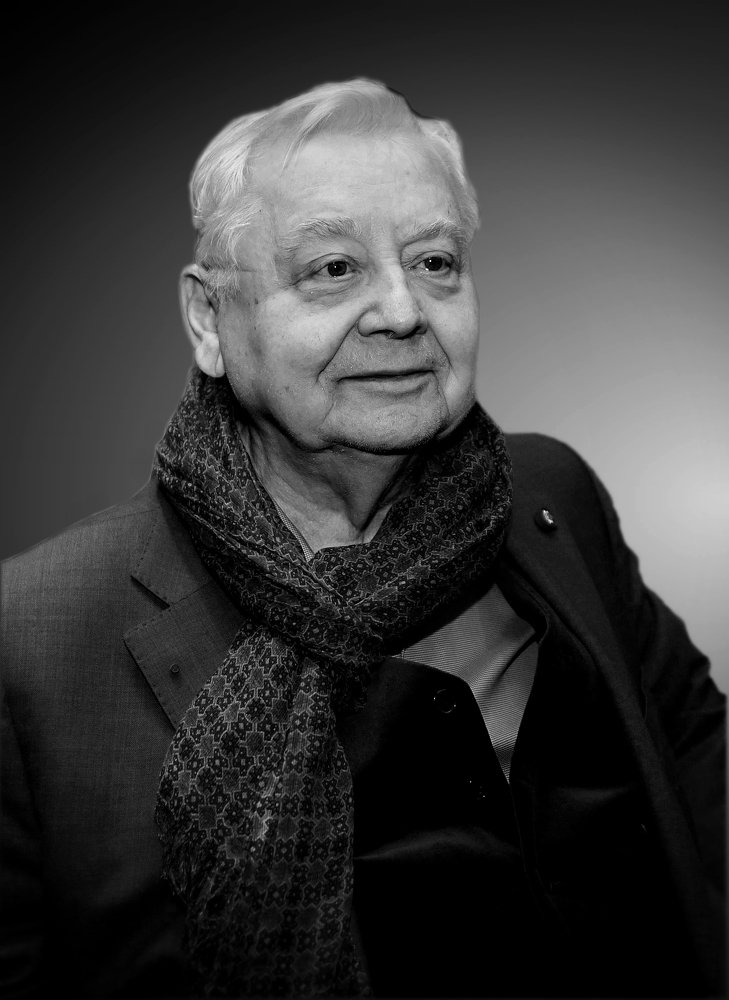 Олег Табаков