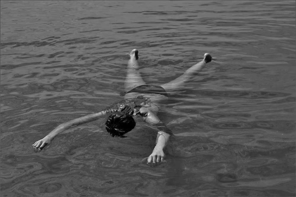 I came up with the idea while... I took the sea!