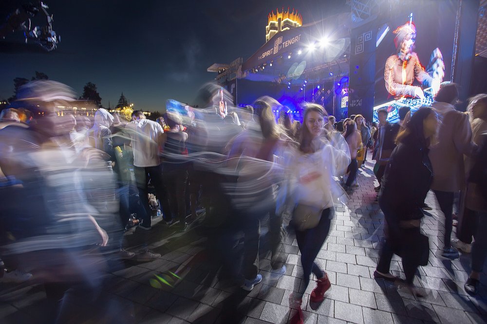 Люди вокруг нас...