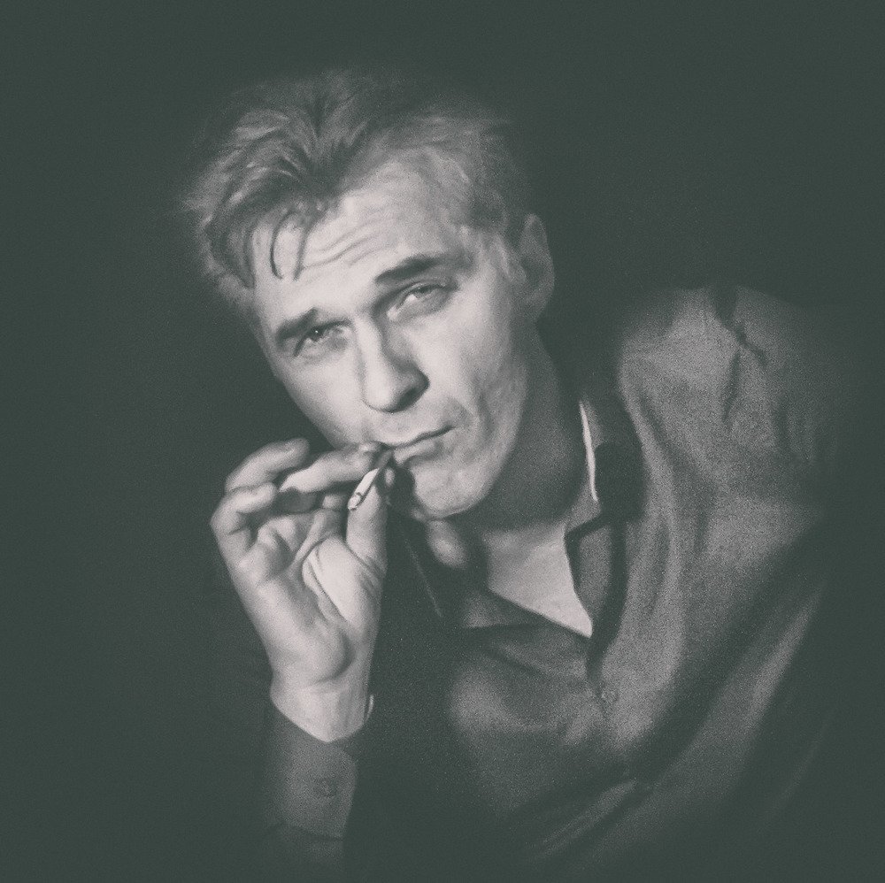 Олег Харитонов