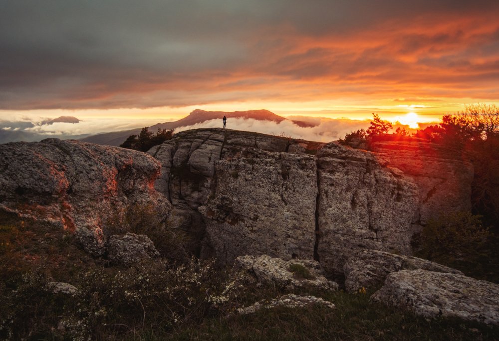 Закат на Демерджи