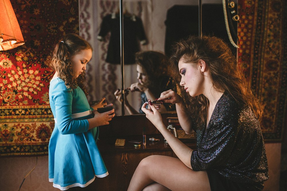 Сестрам посвящается