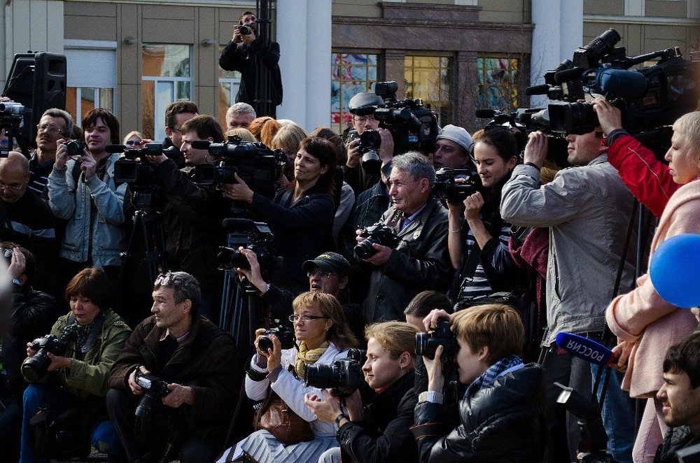 люди за работой