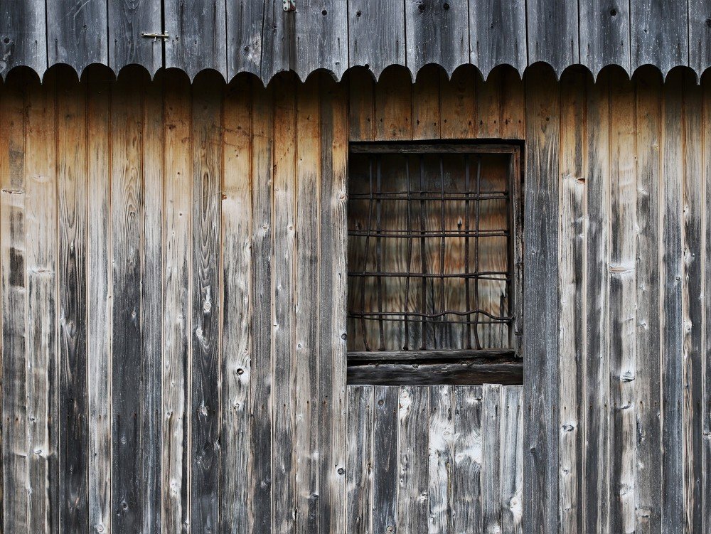 Окно в  настоящее...