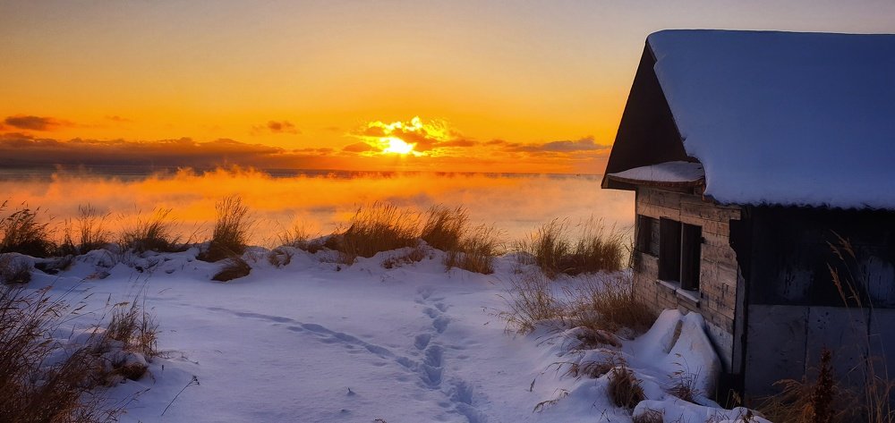 МОРОЗНЫЙ РАССВЕТ