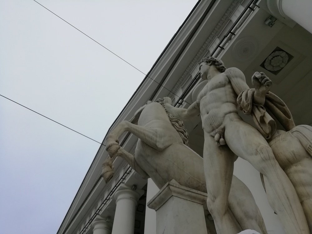 Вид на Исаакиевский собор