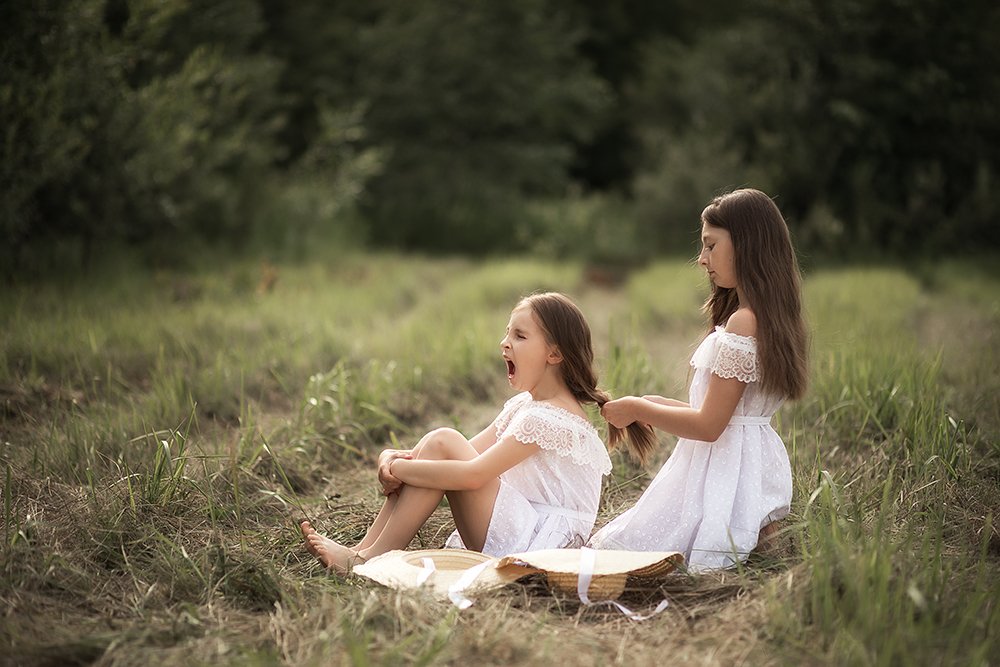 Старшая сестра