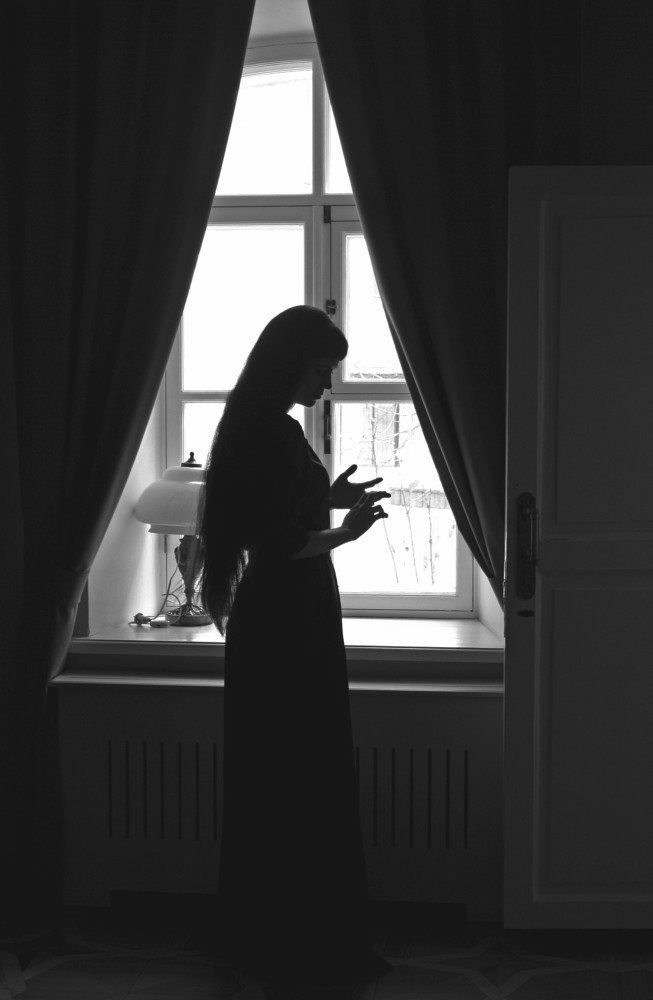 В минуты музыки печальной