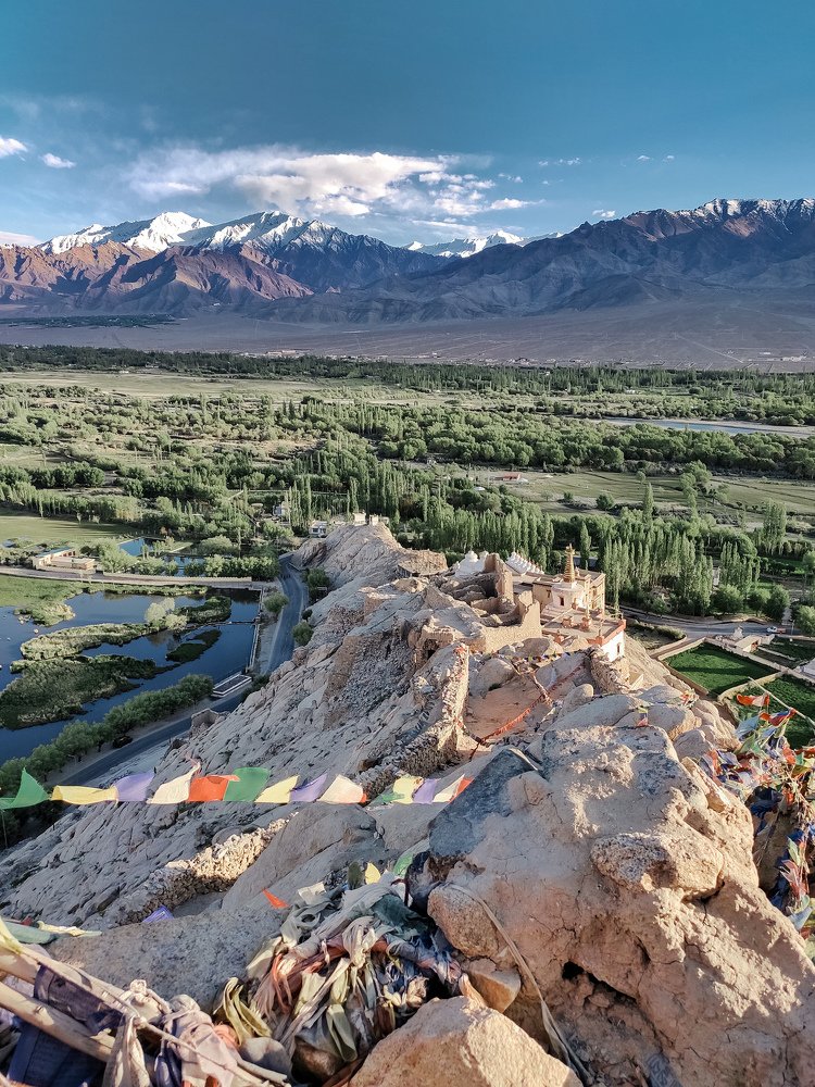 Mud Hills and cold deserts