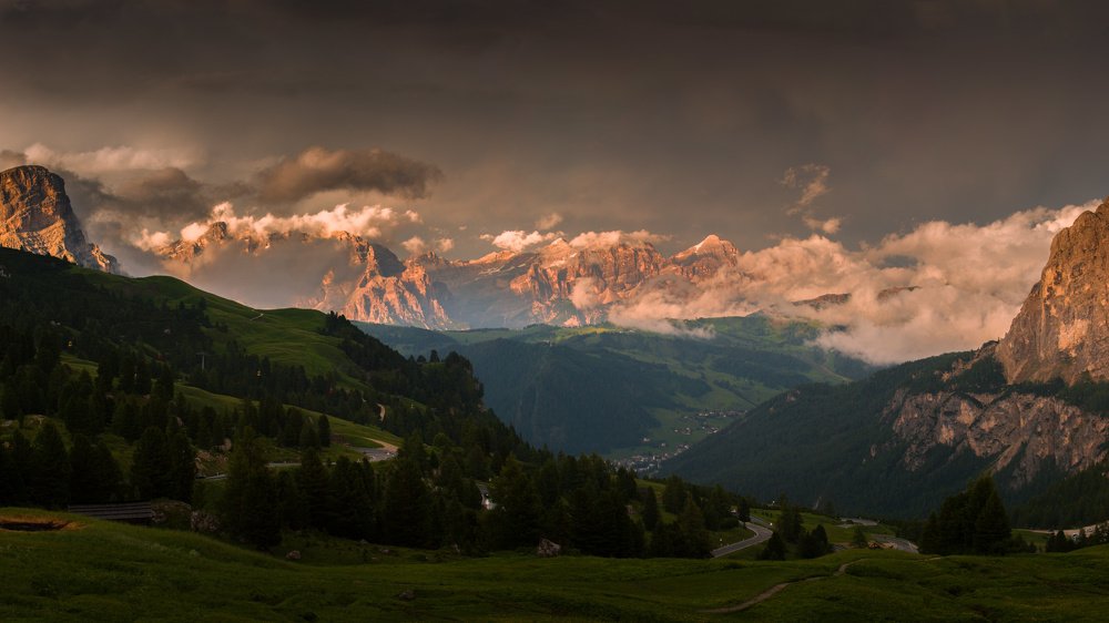 Закат после грозы.