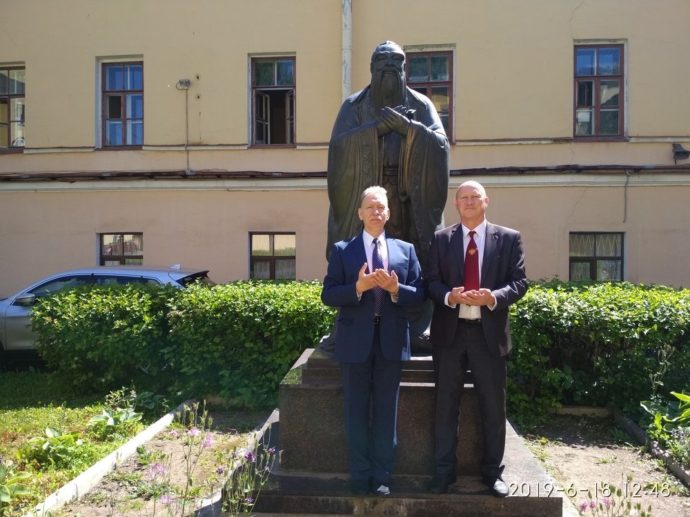 Братья по духу