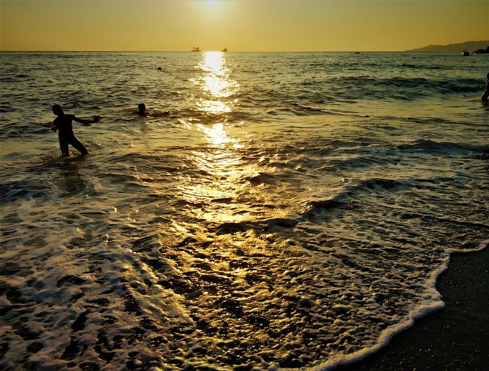 закат на Черном море