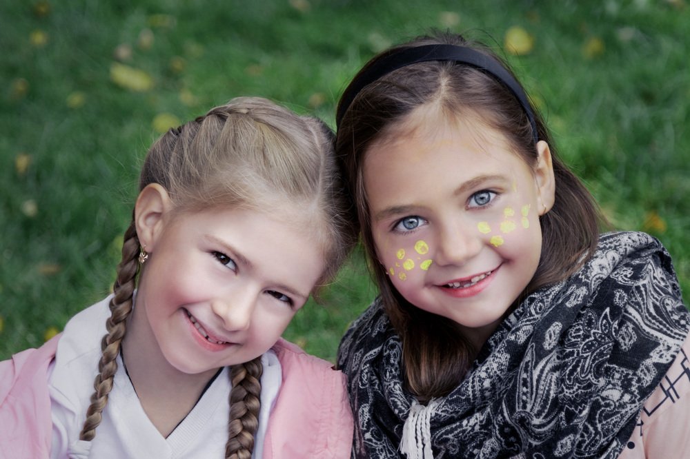 Веселые сестрички. Funny sisters.