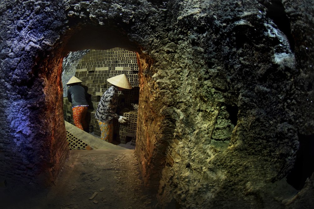 Điểm sáng trong lò gạch