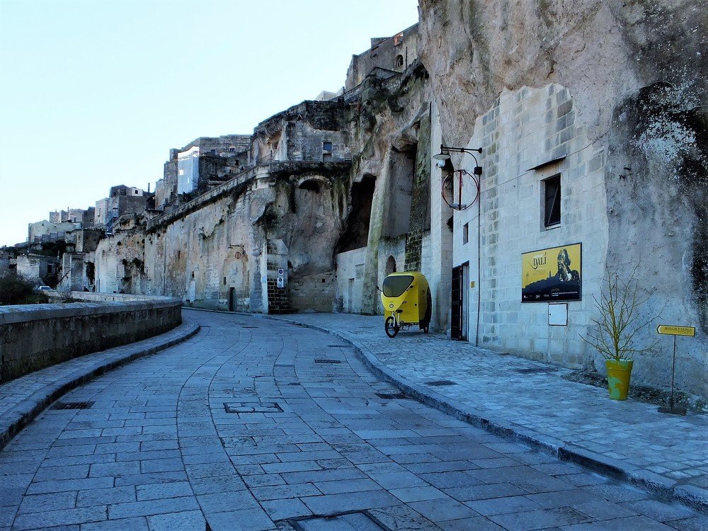 Show Salvator Dalì in Matera