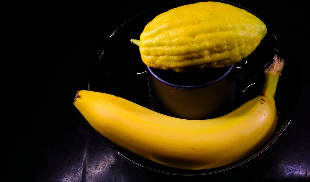 Цитрон и банан