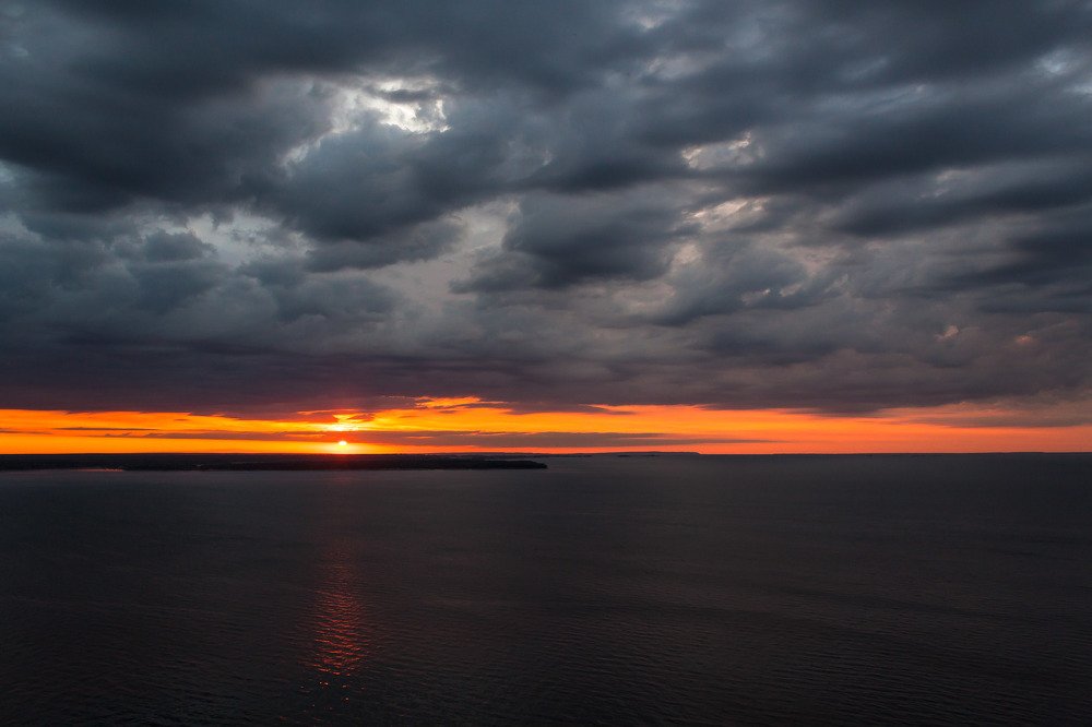 Рассвет на Волге