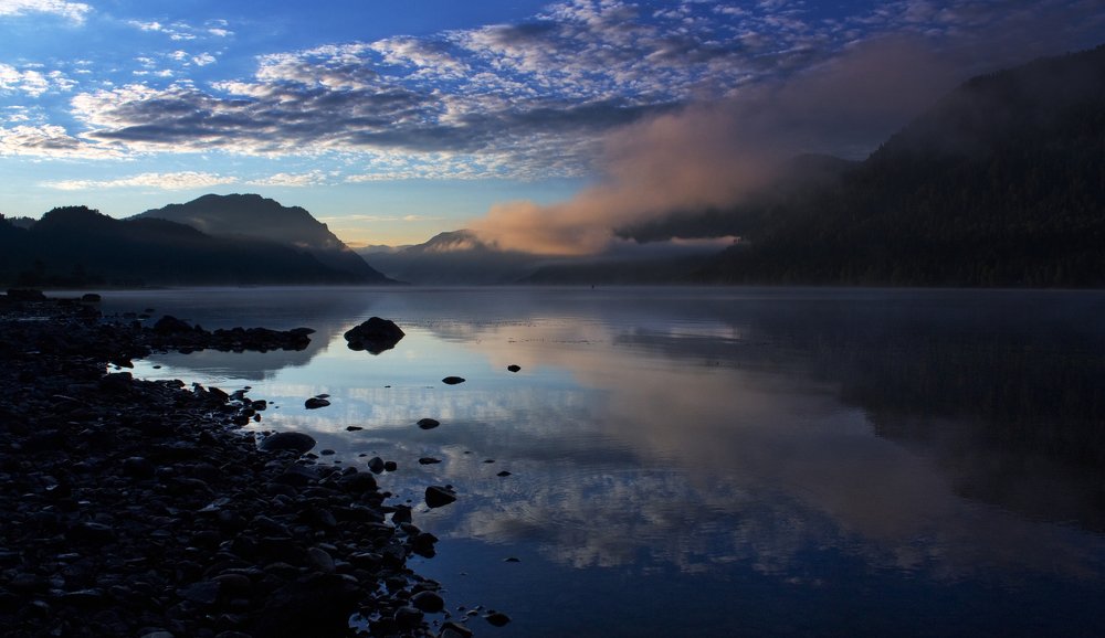 Утро на Телецком озере