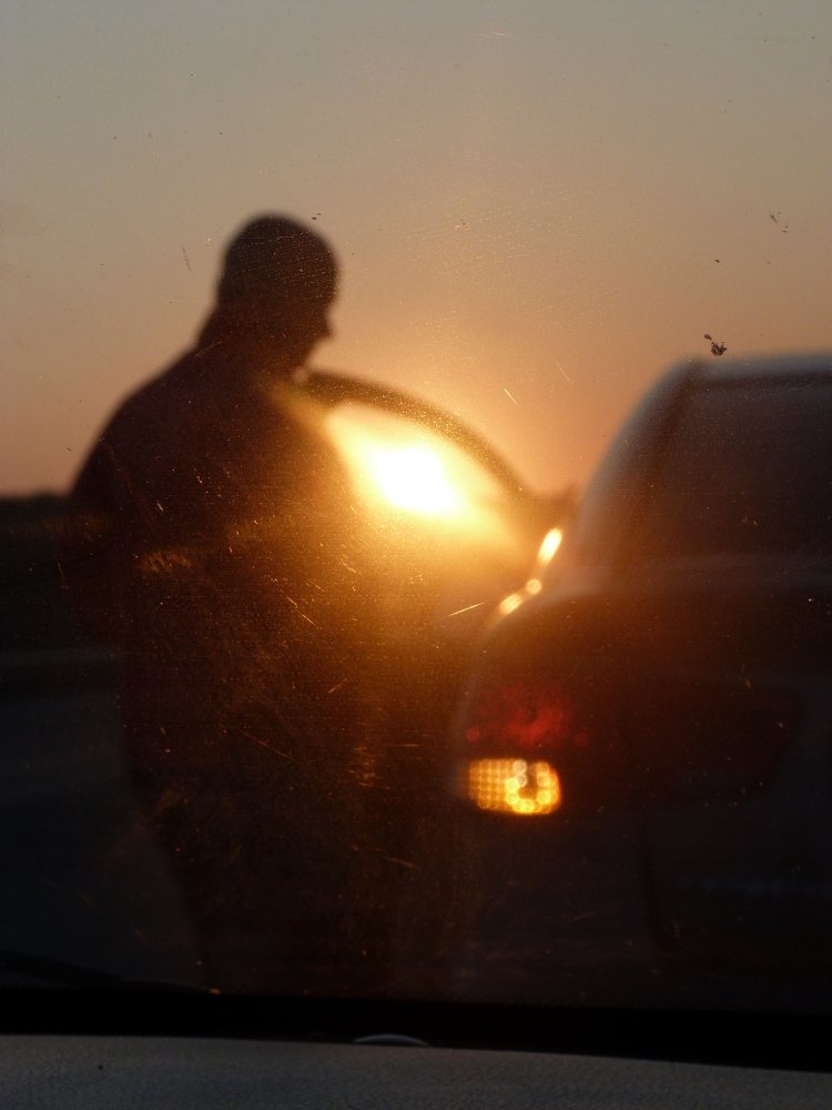 Есть люди-закаты, Есть люди-рассветы...