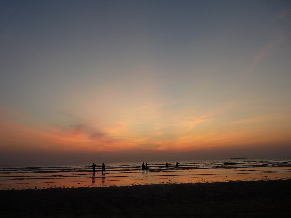 Golden Hour: Magic of soft warm light.