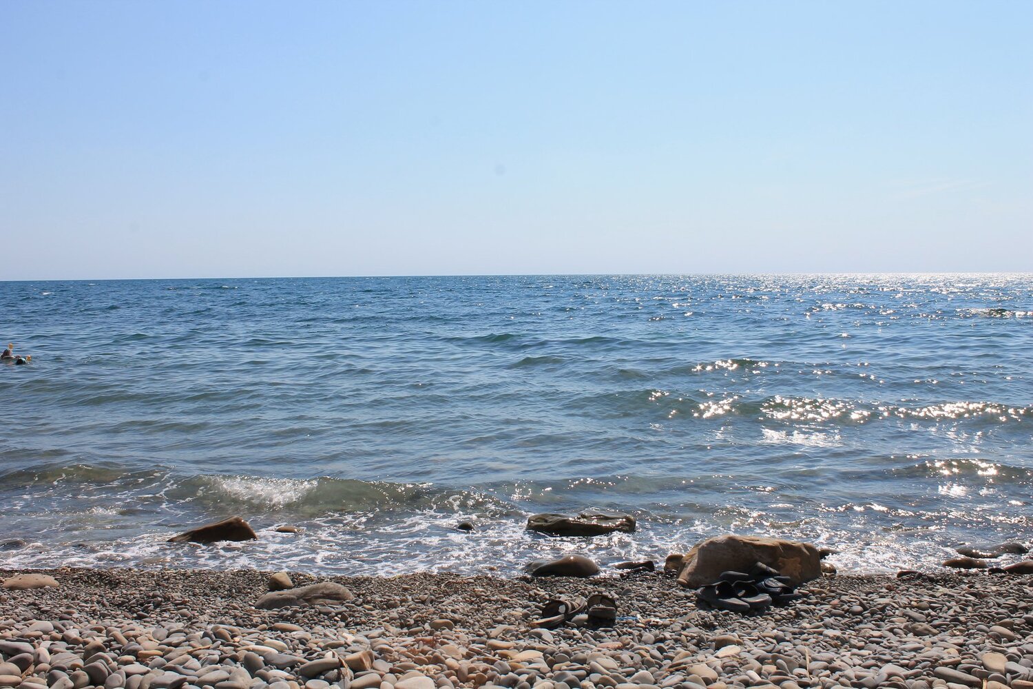 море