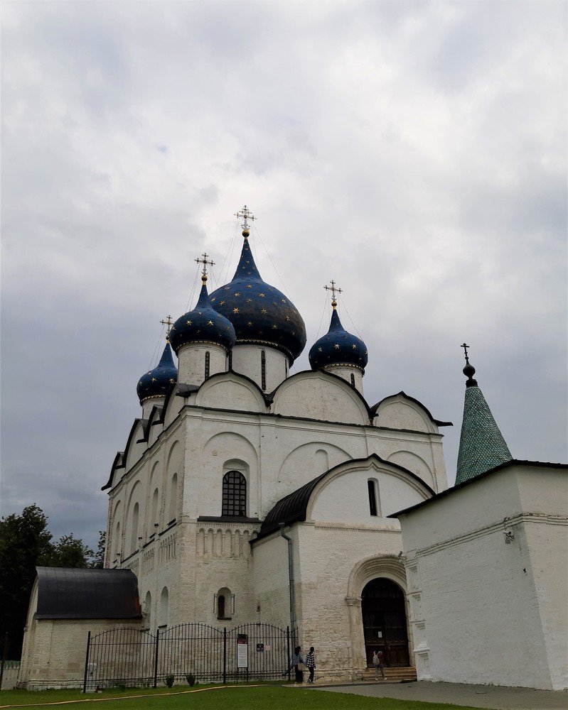 Суздаль. Богоро́дице-Рожде́ственский собо́р