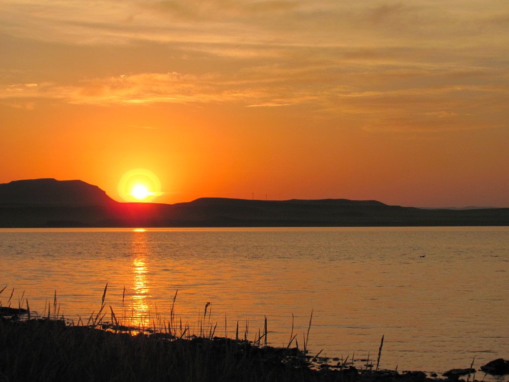 Восход на озере Белё.