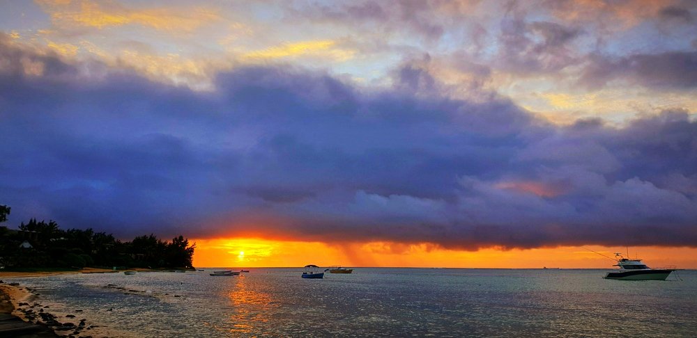 The sky is split in two