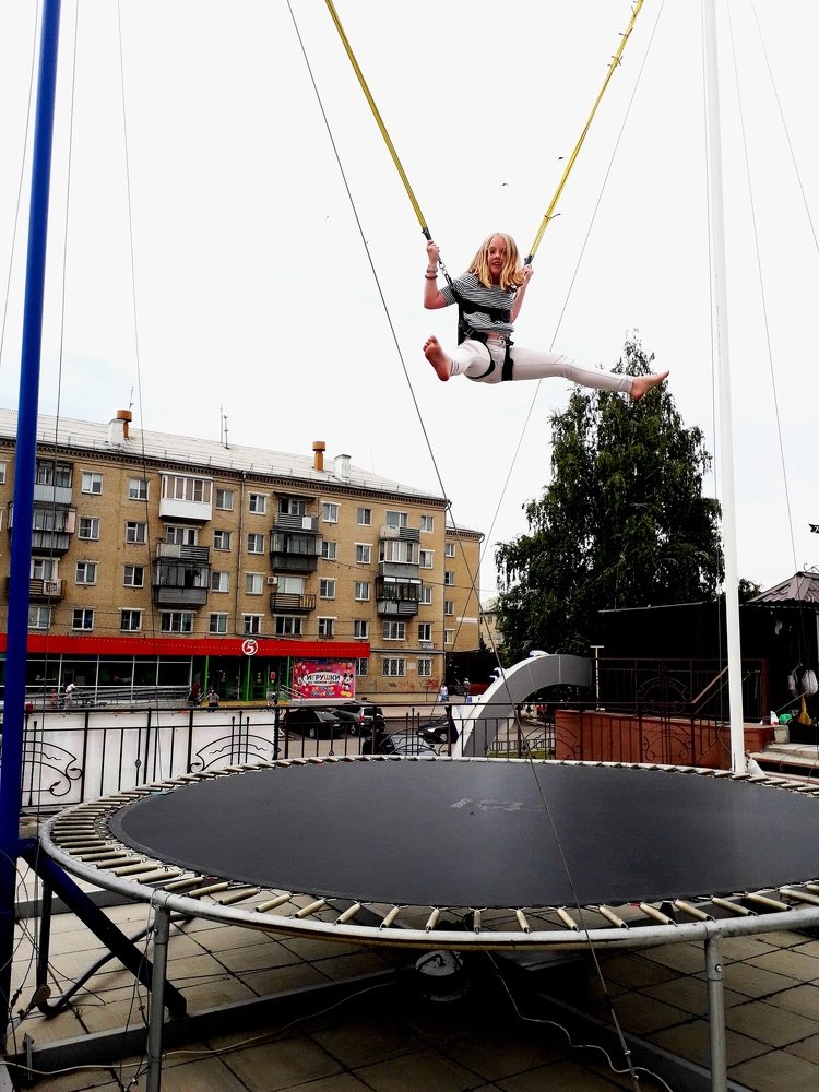 выше крыши...