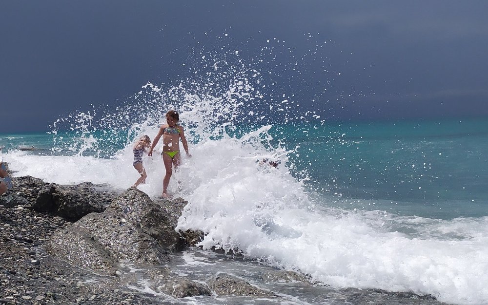 Игра с волной