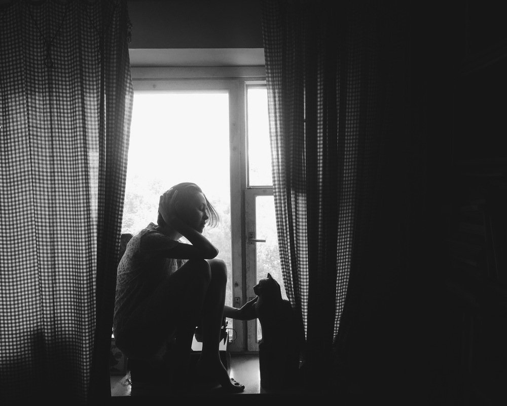 Автопортрет с деревянным котом